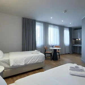 5* شقة فندقية Fourty Three Luxury Serviced